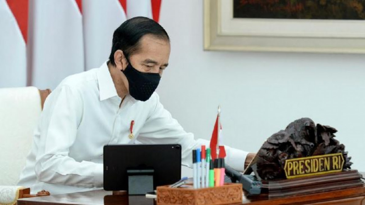 Presiden Joko Widodo Tanda Tangani RUU Cipta Kerja