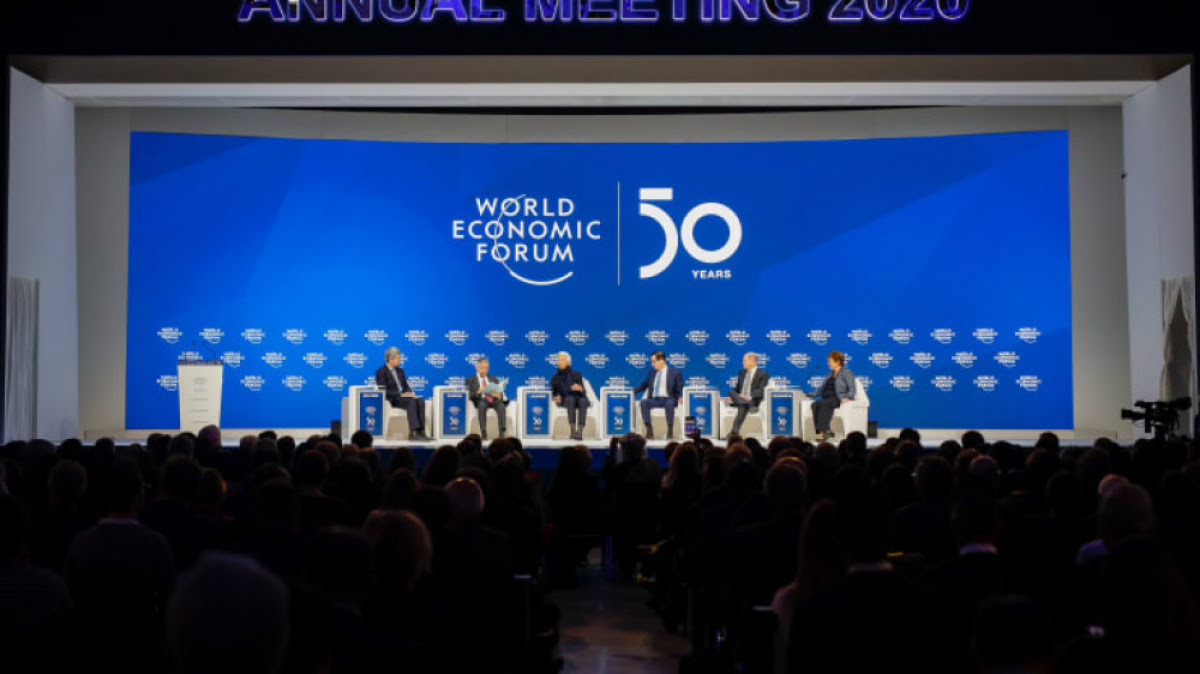World Economic Forum [WEF] Ditunda Sampai Musim Panas 2021