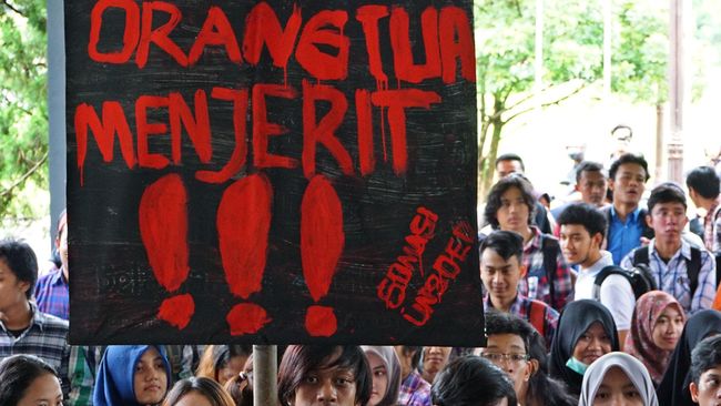 Nadiem Dicari Mahasiswa