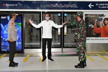 Maksud New Normal, Sekolah dilarang di Filipina, Bandara Tersibuk, Health Code Tracking