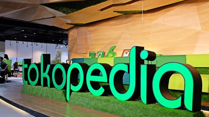 Data Tokopedia Bocor, Pekerja Migran ditangkap di Malaysia, Pengguna Pinjol Milenial, Brown Bear di Spanyol