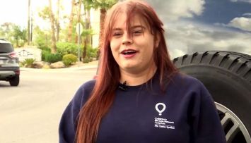 Seorang Mahasiswa Kedokteran Asal Nevada AS Membuat Volunter Berbasis Grocery Shopping