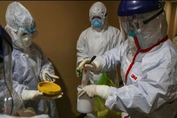 Sebanyak 42.000 Lebih Warga China Terinfeksi Virus Corona