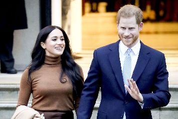 Harry dan Meghan Mundur dari Kerajaan Inggris