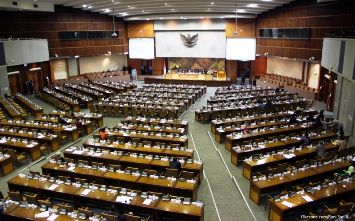 Rapat Paripurna, Komnas HAM, Airpods Pro, Sri Mulyani