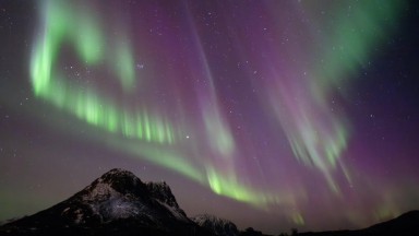 Aurora Terlihat di UK Hingga US