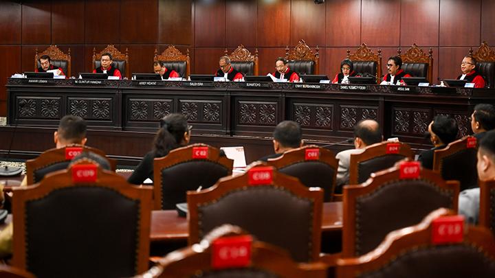 MK : Usia Calon Kepala Daerah Minimal 30 Tahun Pada Saat Pendaftaran