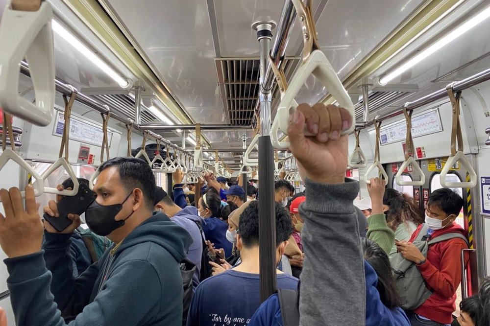 Rencana Subsidi KRL Berbasis NIK