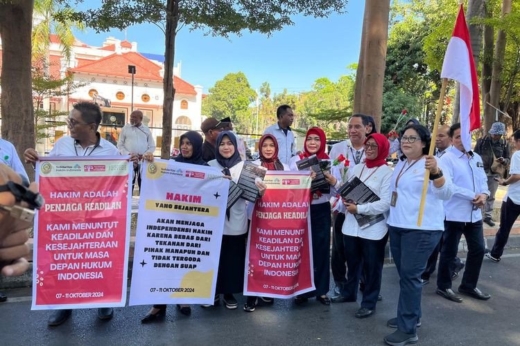 Hakim di Indonesia Demo Mogok Kerja