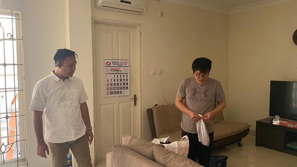 3 Hakim PN Surabaya Disuap Kasus Ronald Tannur, Epidemi Kesepian Menyebar di Seluruh Dunia, Kecelakaan Tim KPK, 25 Kostum Halloween 2024