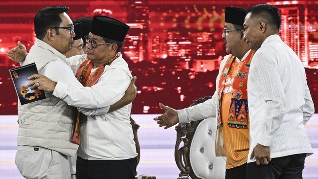 Poltracking Indonesia Keluar Dari Keanggotaan Persepi, Pemungutan Suara Calon Presiden AS, Ibu Ronald Tannur Jadi Tersangka Suap Hakim PN Surabaya, Curah Hujan Diatas Normal di Indonesia