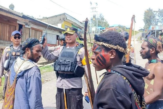 Kericuhan Pilkada di Papua, Tokyo Kurangi Jam Kerja Demi Angka Kelahiran, Wapres Gibran Rakabuming Raka, Taylor Swift Resmi Mengakhiri The Eras Tour