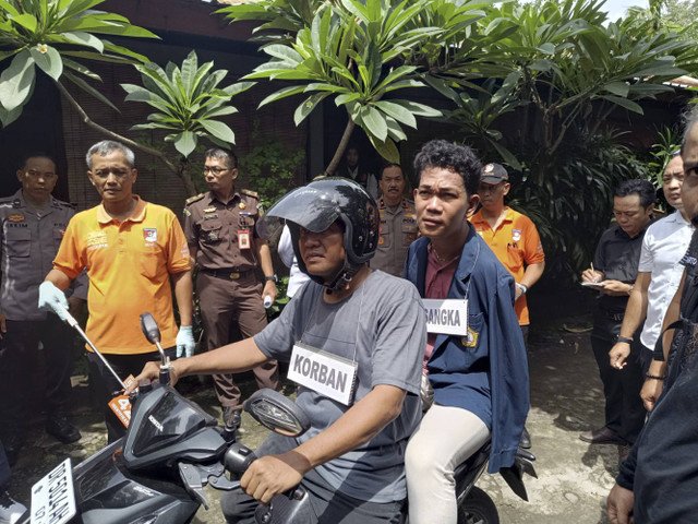 Kasus Kekerasan Seksual Agus Buntung, Tahapan Pilkada Resmi Masuk Gugatan MK, Fenomena Krisis Iklim Terjadi di Seluruh Dunia, Penghargaan Nikon Comedy Wildlife Photography Awards
