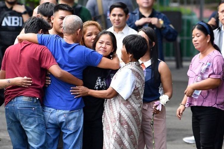 Update Kasus Mary Jane, Pemerintah Indonesia Memulangkan 5 Narapidana Bali 9, Bappenas Adakan Konsultasi Publik Bioekonomi di Indonesia, Konsumsi Wine Berlebihan Berbahaya Untuk Jantung