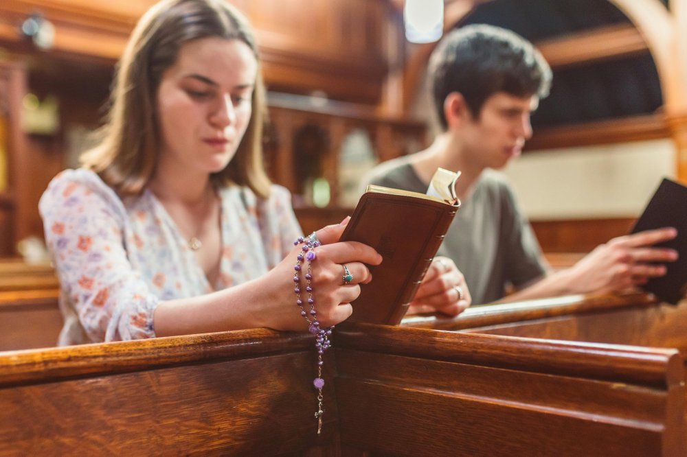 Menulis Ulang Bible di TikTok