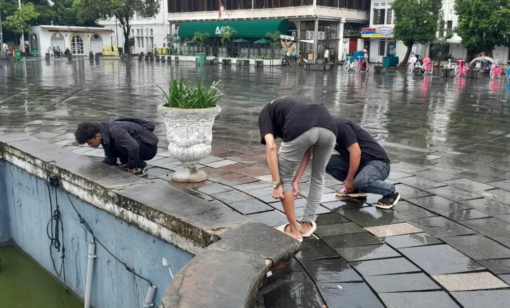 Koin Jagat Rusak Ketertiban Sosial